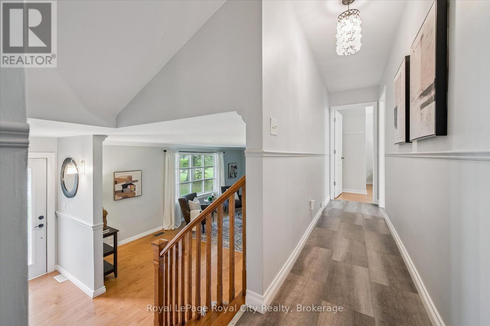 15 Wellington Drive, Centre Wellington, Ontario  N0B 1J0 - Photo 20 - X12314914