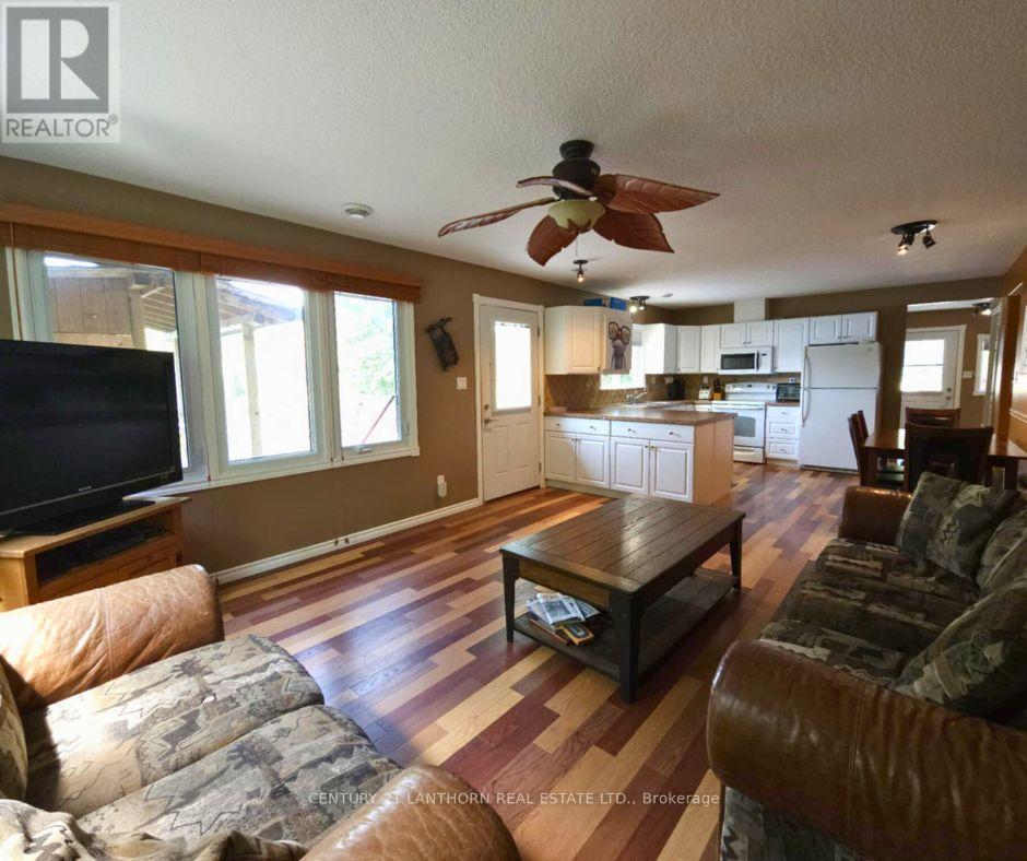 133 Carleton Cove, Belleville, Ontario  K0K 2B0 - Photo 12 - X12322898