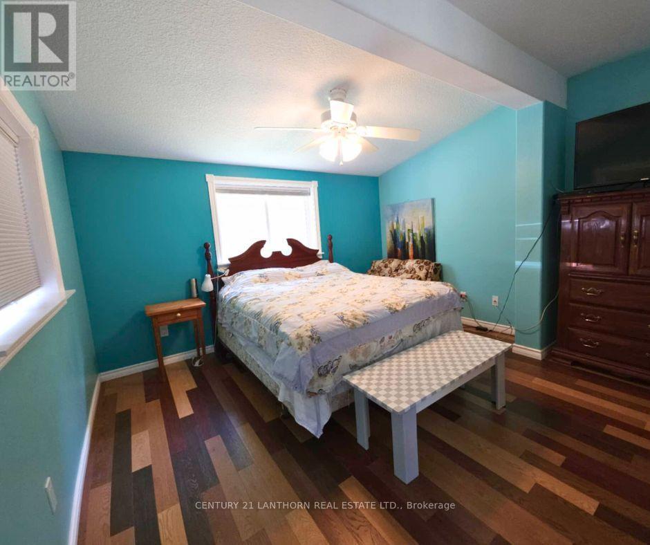 133 Carleton Cove, Belleville, Ontario  K0K 2B0 - Photo 16 - X12322898