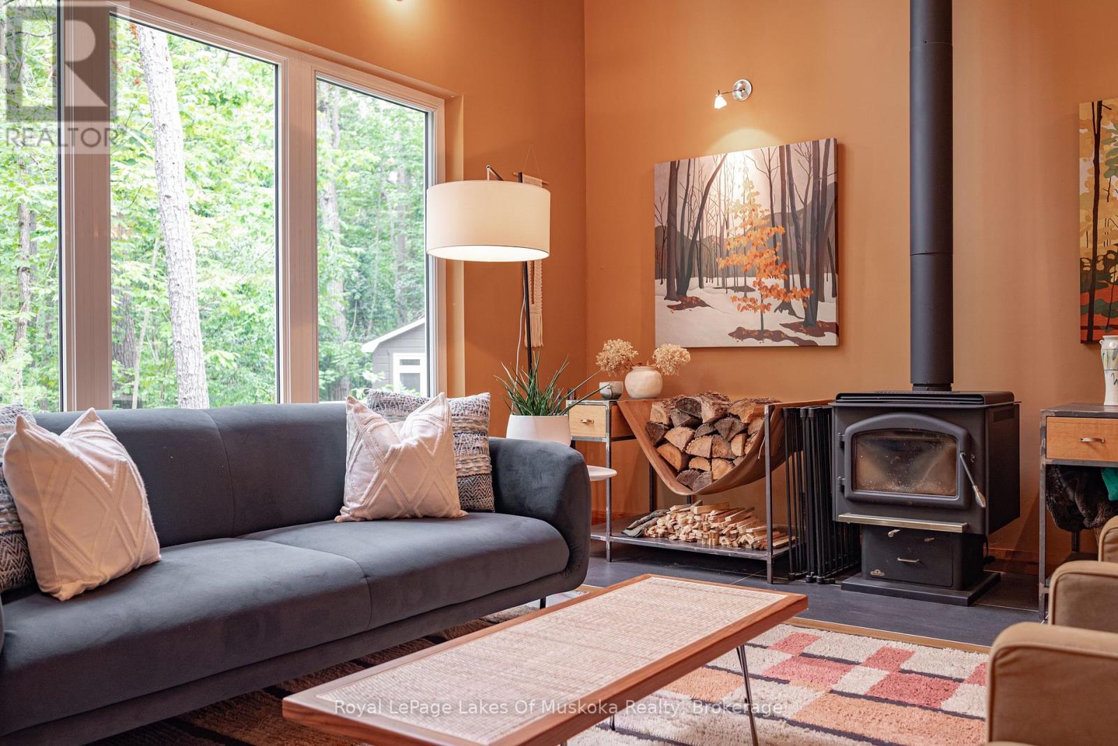 30 Forest Road, Kawartha Lakes, Ontario  K0M 1M0 - Photo 18 - X12313104