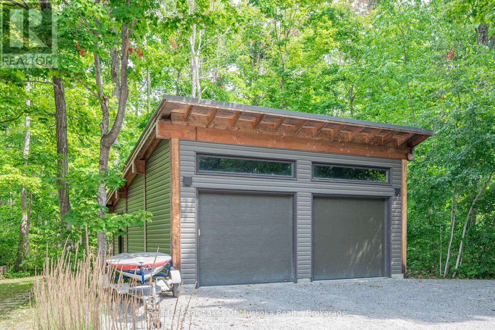 30 Forest Road, Kawartha Lakes, Ontario  K0M 1M0 - Photo 4 - X12313104