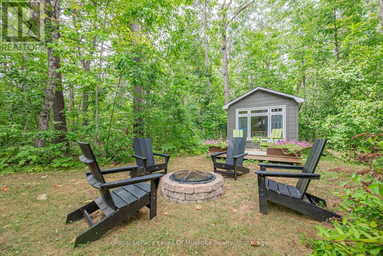 30 Forest Road, Kawartha Lakes, Ontario  K0M 1M0 - Photo 38 - X12313104