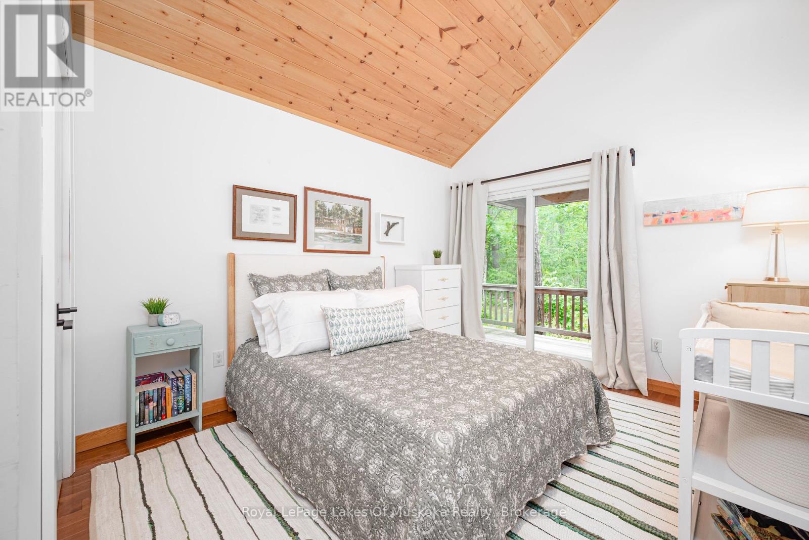 30 Forest Road, Kawartha Lakes, Ontario  K0M 1M0 - Photo 32 - X12313104