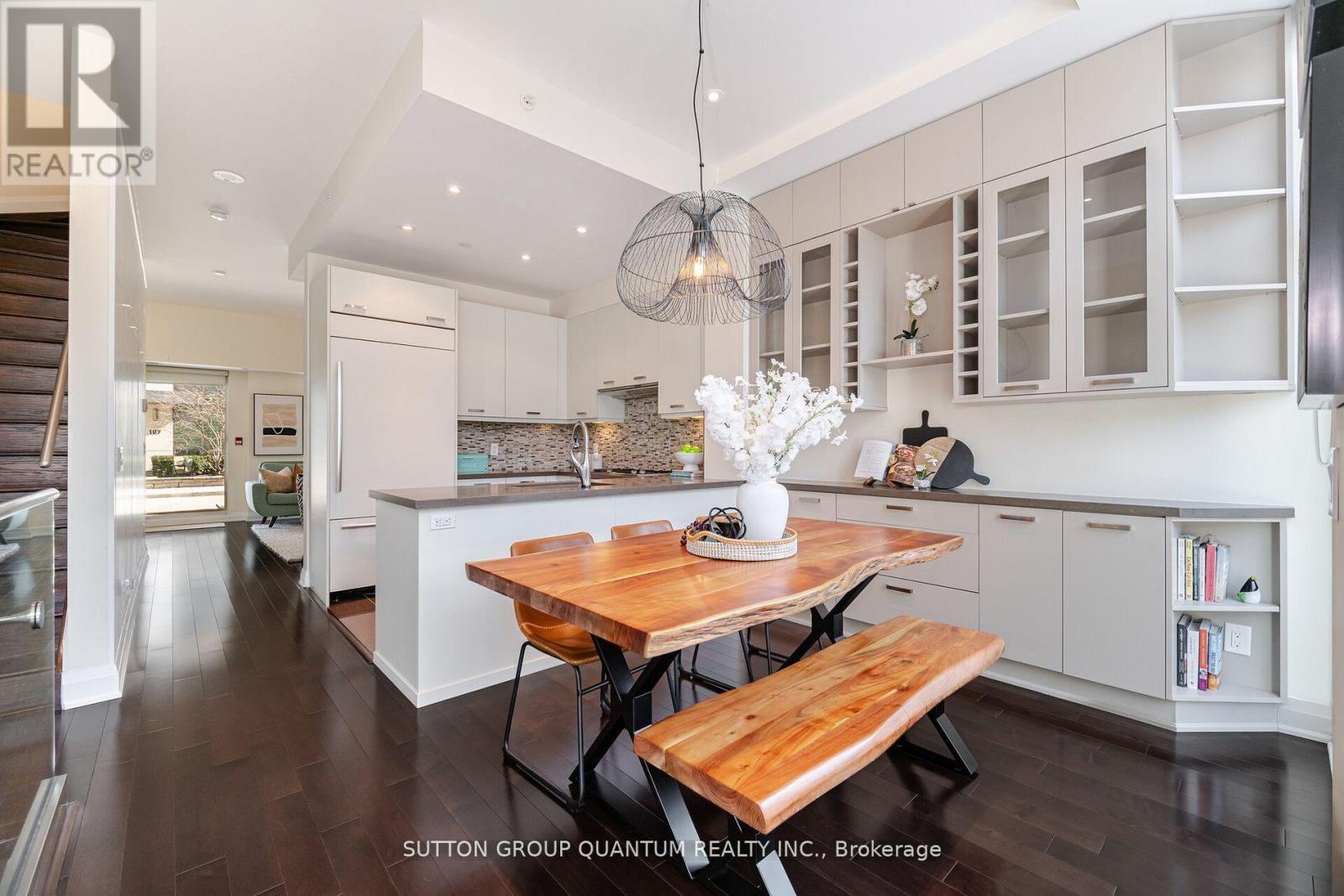 120 - 56 Jones Street, Oakville, Ontario  L6L 3E5 - Photo 10 - W12221142