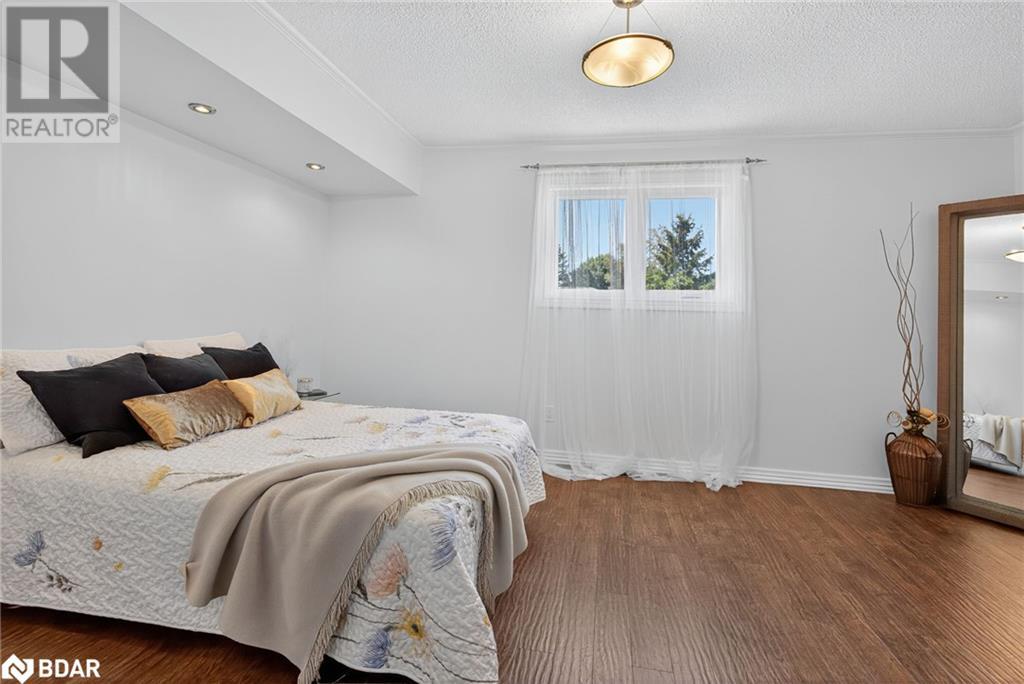 2 Birchmount Circle, Wasaga Beach, Ontario  L9Z 1H8 - Photo 17 - 40757056