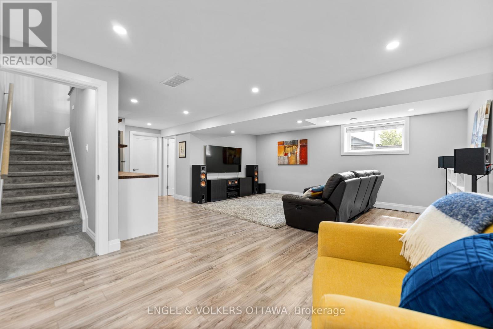 848 Reaume Street, Mississippi Mills, Ontario  K0A 1A0 - Photo 31 - X12322923