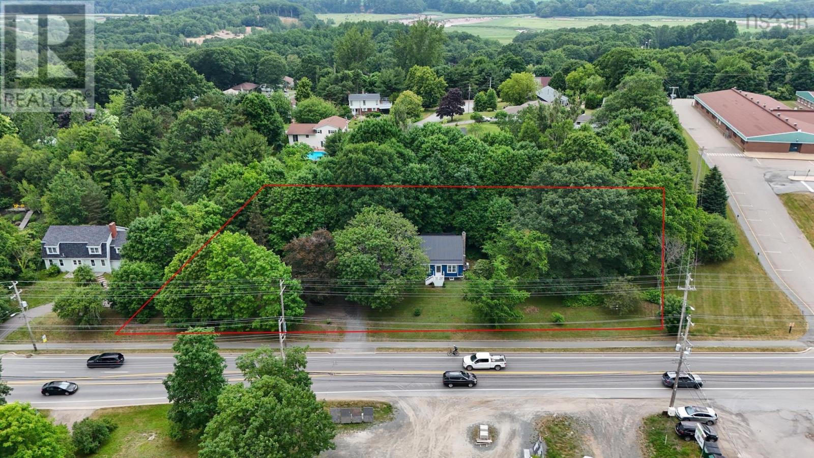 9369 Commercial Street, New Minas, Nova Scotia  B4N 3G3 - Photo 3 - 202516756