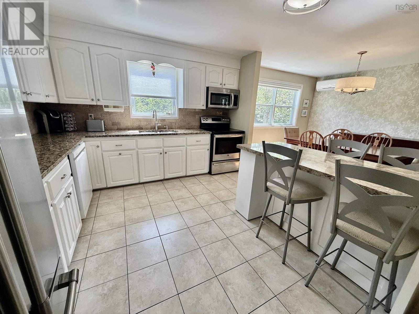 58 Shoreview Drive, Bedford, Nova Scotia  B4A 1V5 - Photo 11 - 202518562