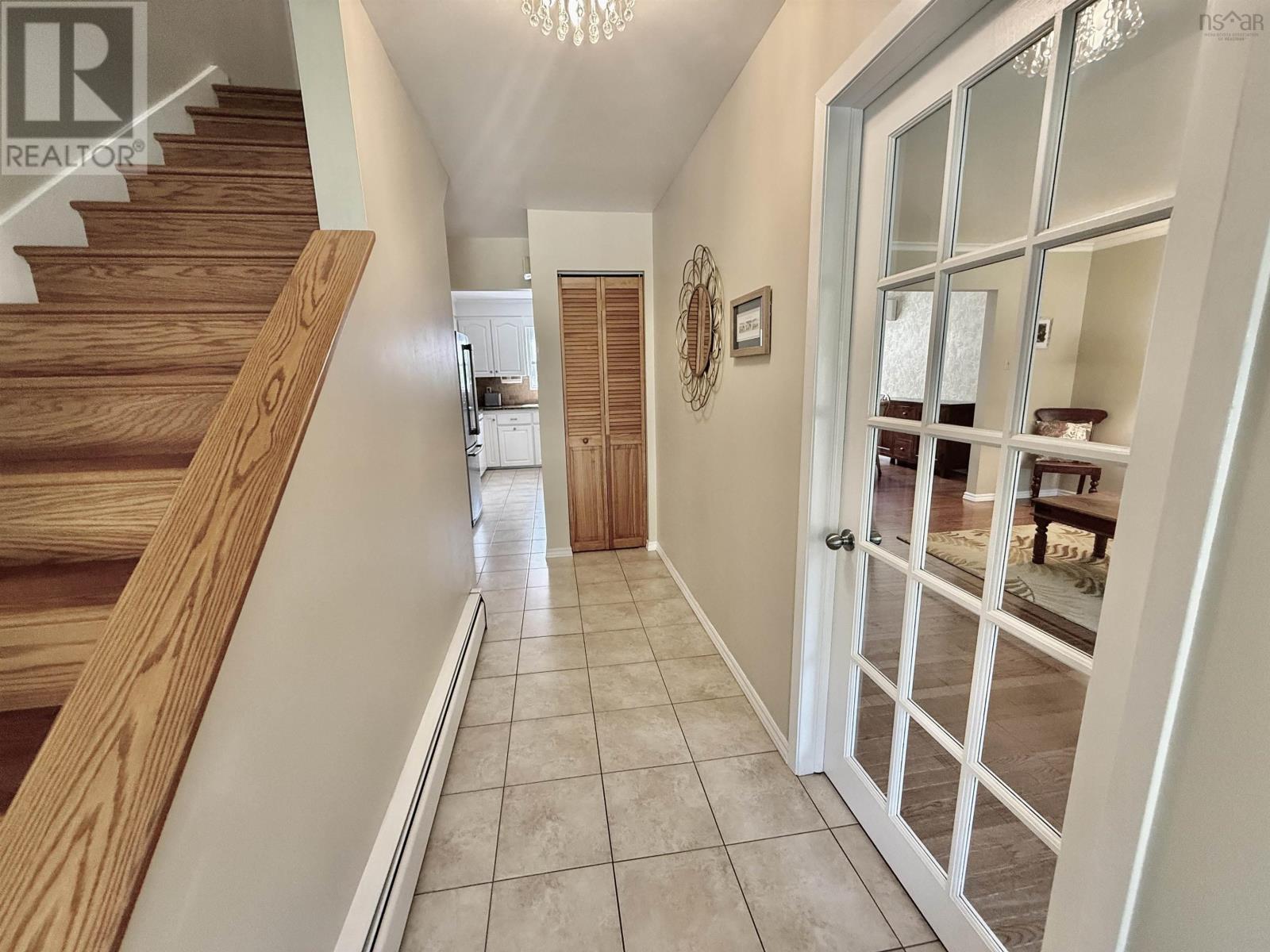 58 Shoreview Drive, Bedford, Nova Scotia  B4A 1V5 - Photo 3 - 202518562