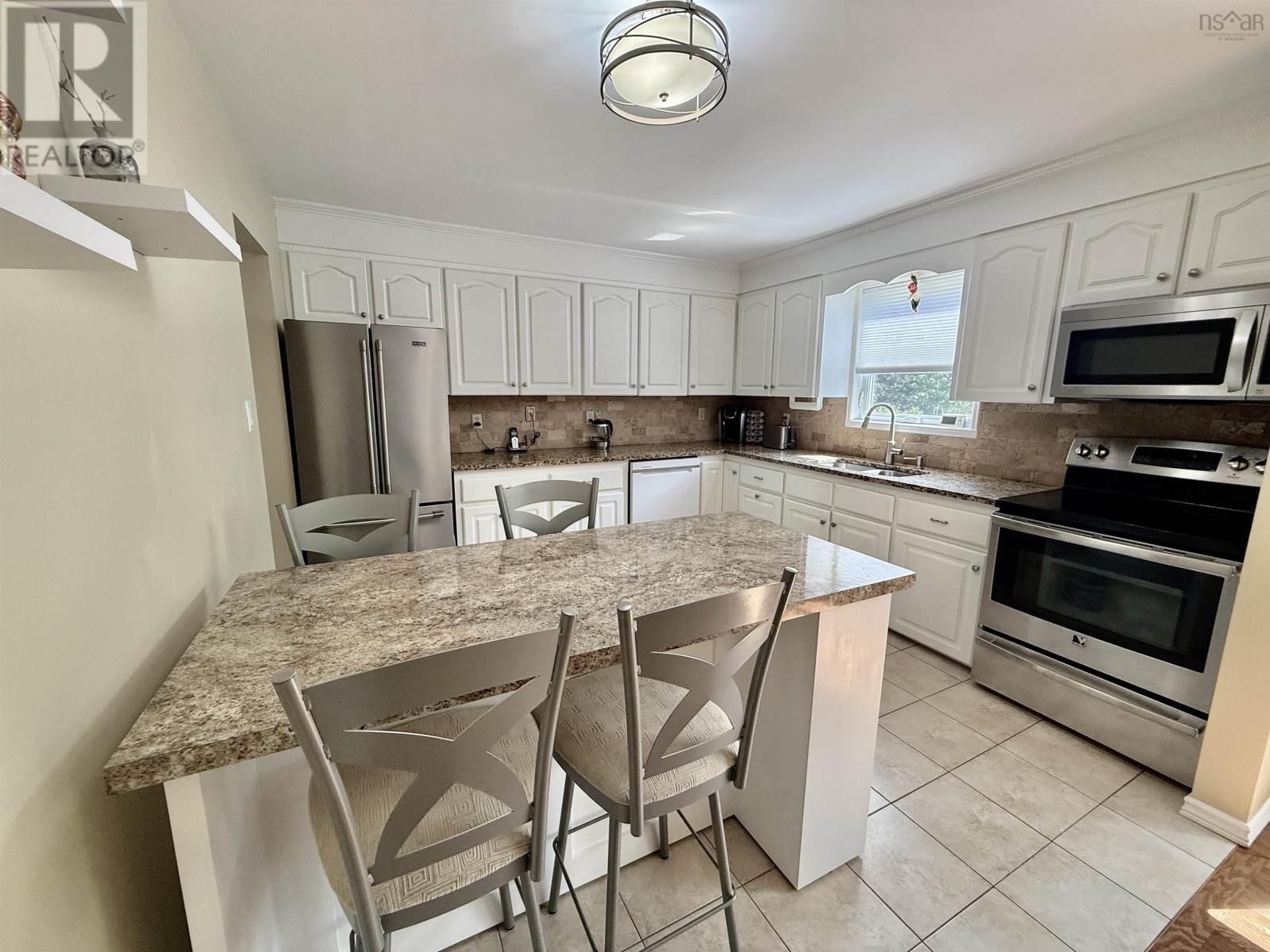 58 Shoreview Drive, Bedford, Nova Scotia  B4A 1V5 - Photo 12 - 202518562
