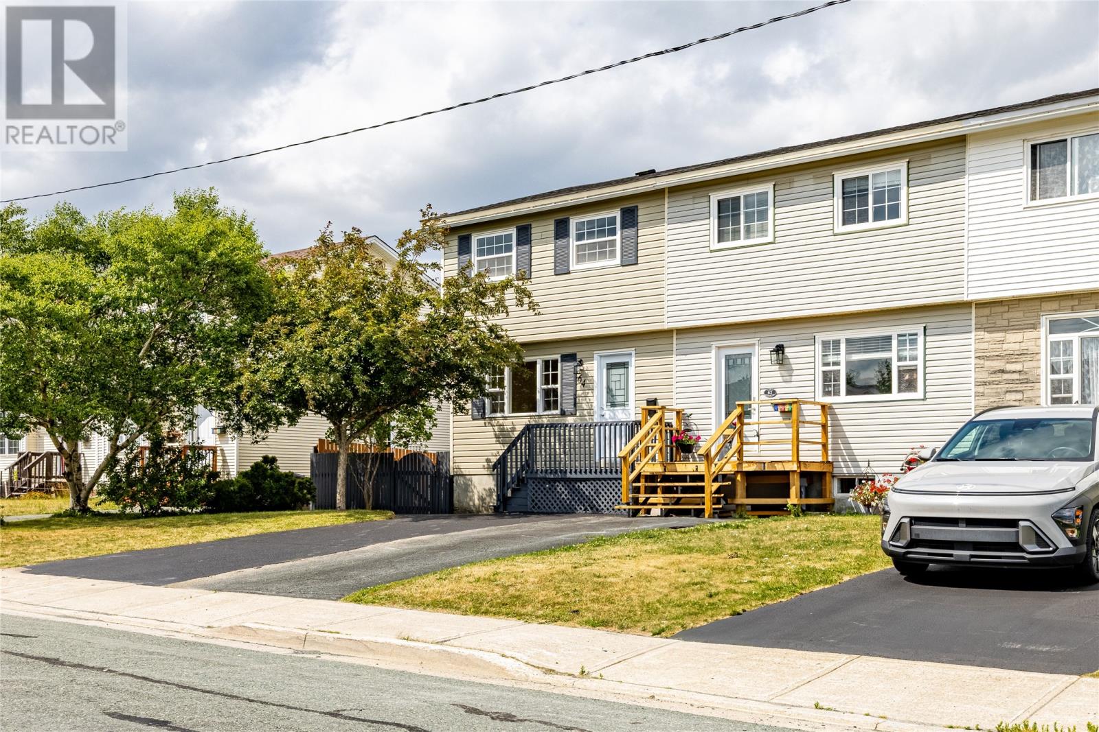 Property at 64 Lindbergh Crescent image 1