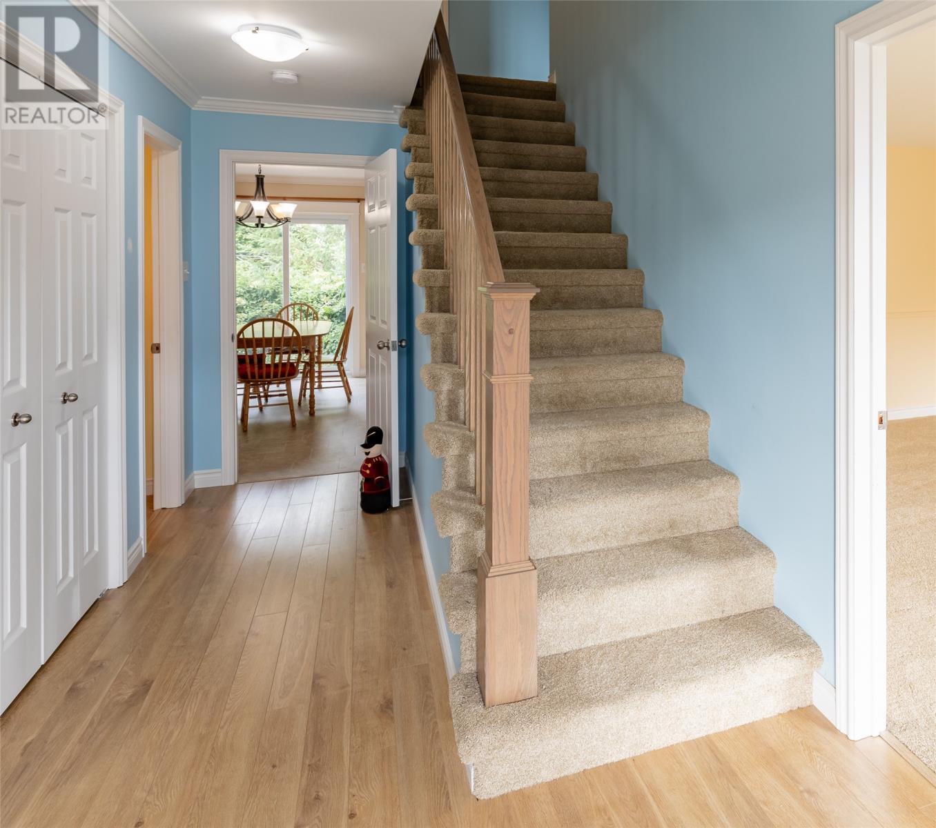 Property at 6 Sackville Street image 5