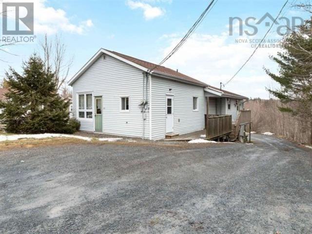 66 Maple Avenue, Lunenburg, Nova Scotia  B0J 2C0 - Photo 1 - 202508811
