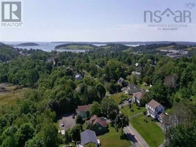 66 Maple Avenue, Lunenburg, Nova Scotia  B0J 2C0 - Photo 3 - 202508811