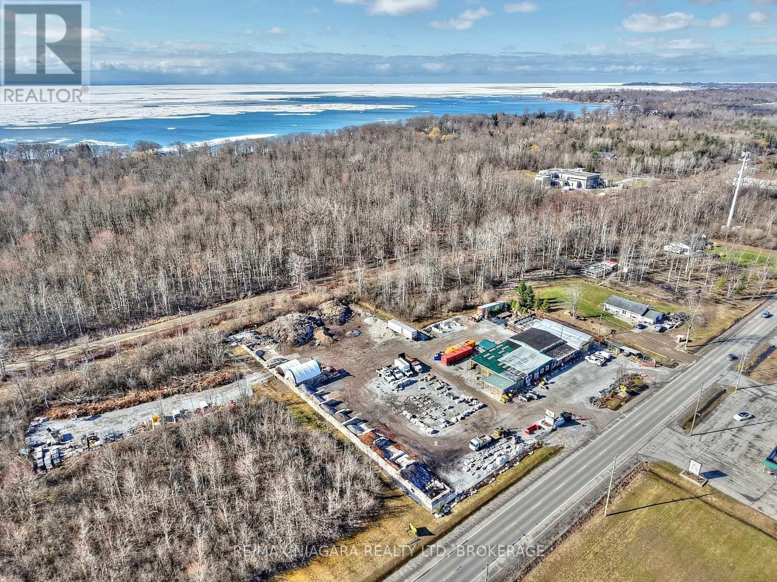 1625 Dominion Road, Fort Erie, Ontario  L2A 5M4 - Photo 2 - X12322984