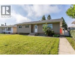 11 Osborne Street Oriole Park, Red Deer, Ca