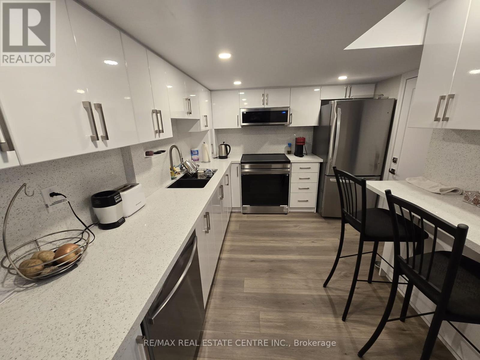 Bsmt. - 1412 Rose Way, Milton, Ontario  L9T 7E7 - Photo 22 - W12322965