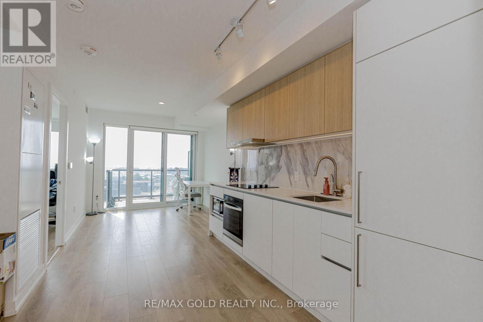 1022 - 1100 Sheppard Avenue W, Toronto, Ontario  M3J 0H1 - Photo 11 - W12322973