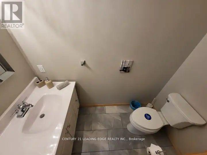 1095 Conservation Road, Gravenhurst, Ontario  P1P 1R3 - Photo 16 - X12322962