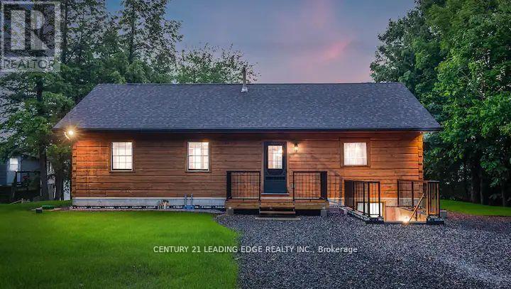 1095 Conservation Road, Gravenhurst, Ontario  P1P 1R3 - Photo 3 - X12322962