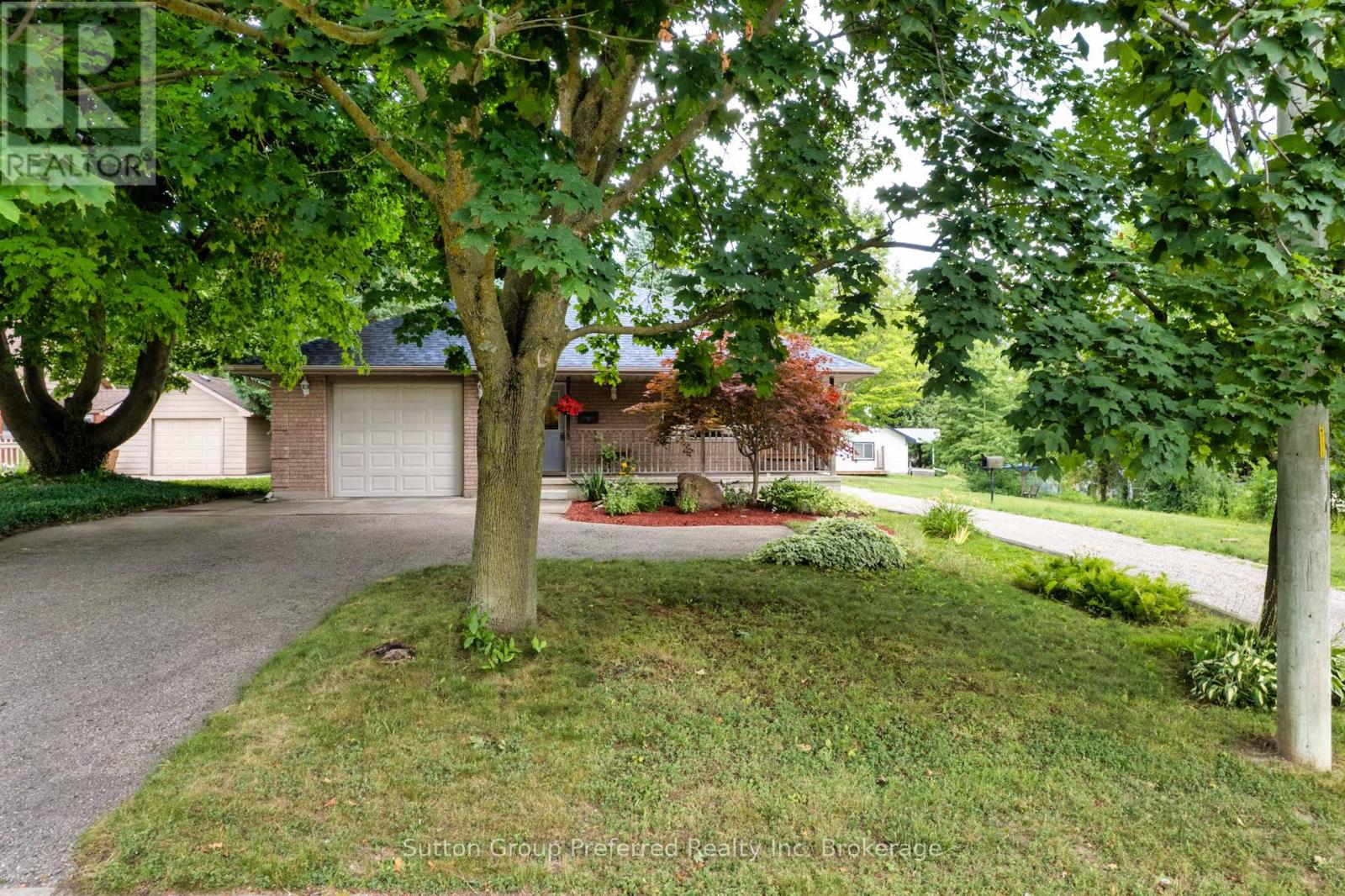 227 BOWER HILL ROAD, Woodstock, Ontario