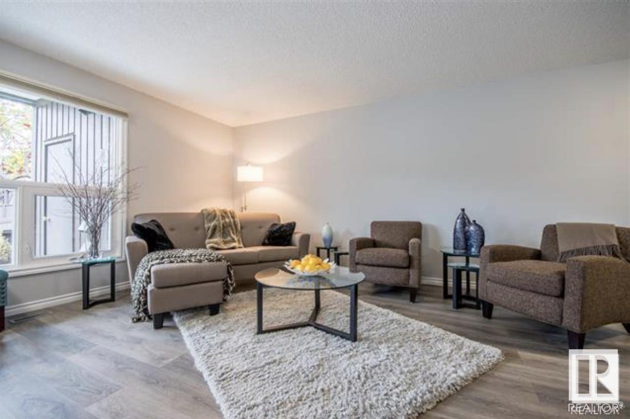Property at 214 Surrey GD NW image 5
