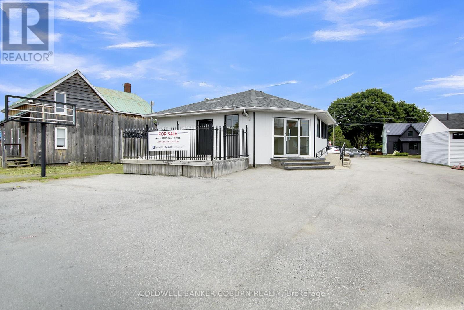 417 Rideau Street, North Grenville, Ontario  K0G 1J0 - Photo 12 - X12323016