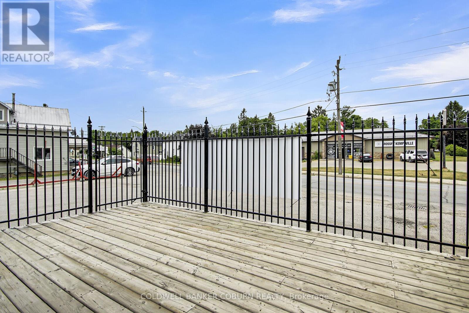 417 Rideau Street, North Grenville, Ontario  K0G 1J0 - Photo 14 - X12323016