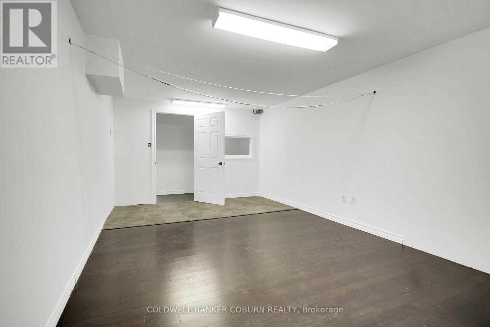 417 Rideau Street, North Grenville, Ontario  K0G 1J0 - Photo 9 - X12323016