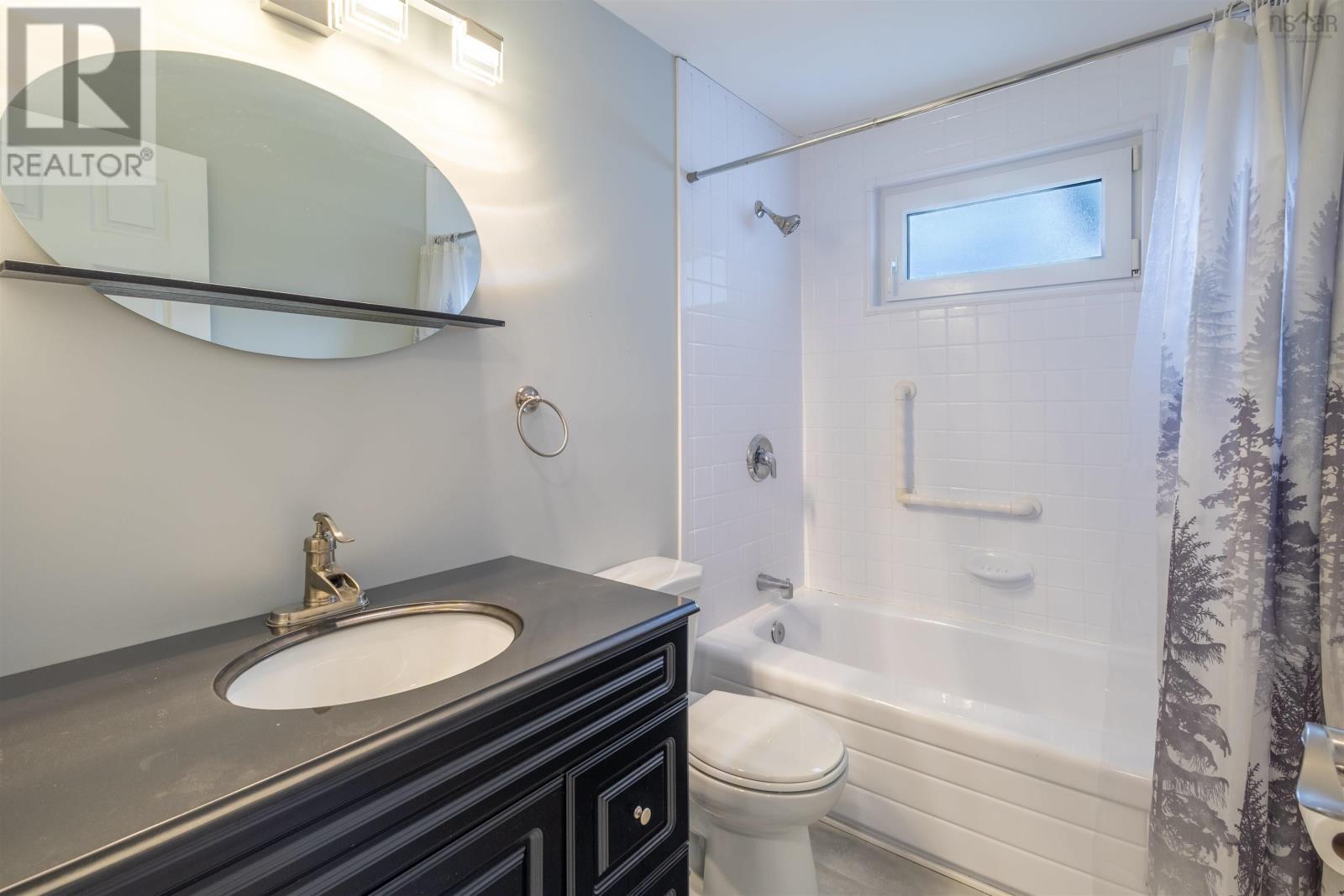 116 Brookland Street, Glace Bay, Nova Scotia  B1A 1B4 - Photo 17 - 202519518