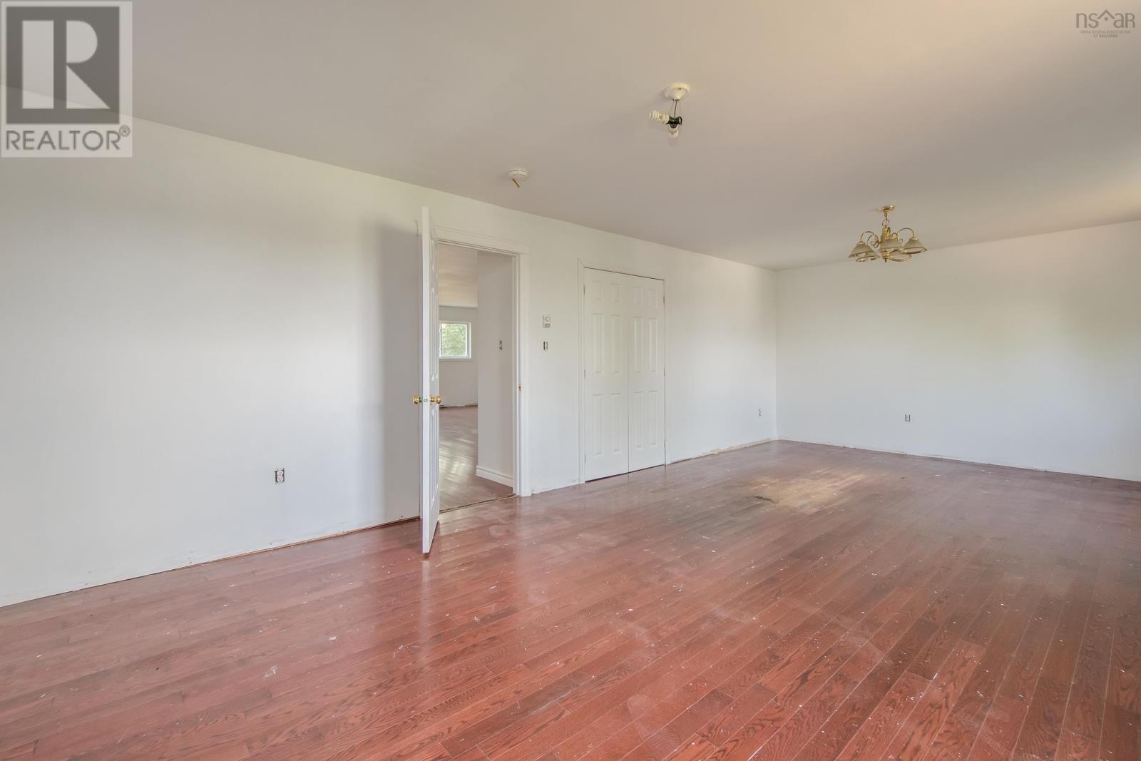 11 Fourth Street, Dartmouth, Nova Scotia  B2X 1Y1 - Photo 6 - 202518485
