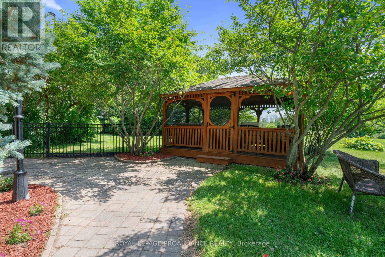 110 Kilmarnock Road, Montague, Ontario  K7A 5B8 - Photo 30 - X12320535