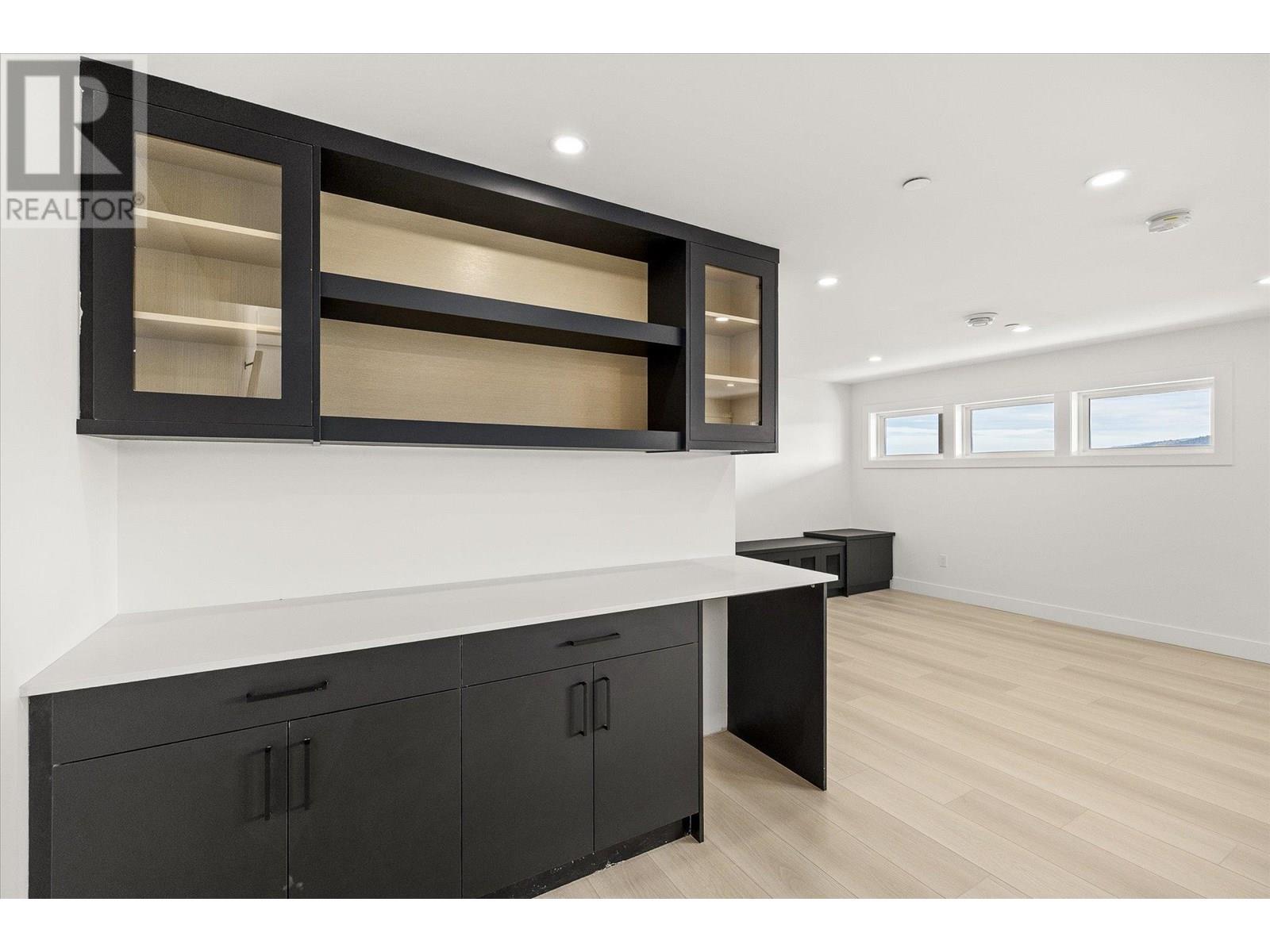 8916 Tavistock Road, Vernon, British Columbia  V1H 2L4 - Photo 47 - 10347436