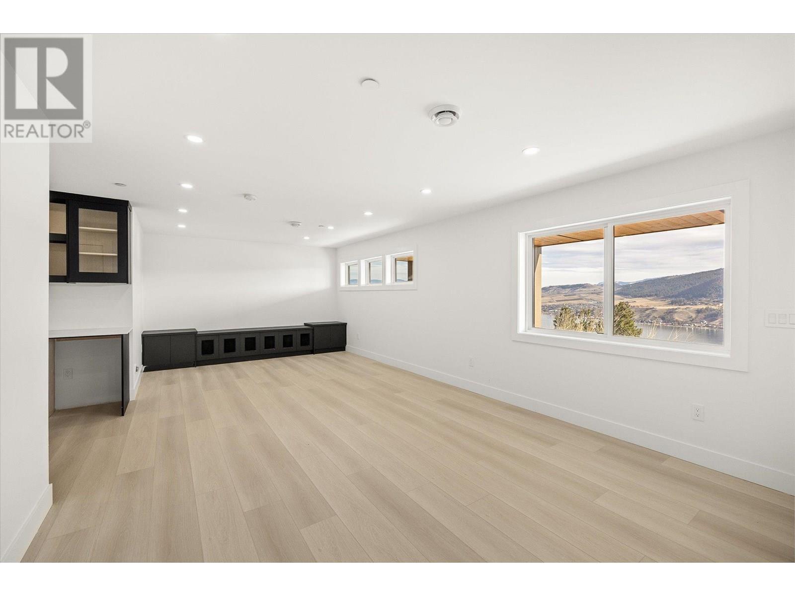 8916 Tavistock Road, Vernon, British Columbia  V1H 2L4 - Photo 46 - 10347436