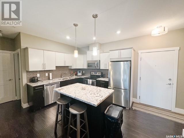 Property at 118 415 Maningas BEND image 5