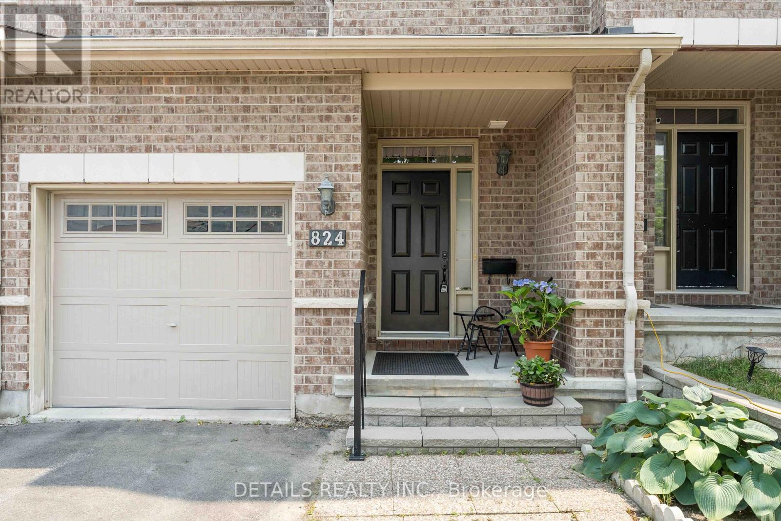 Property at 824 FLETCHER CIRCLE image 2