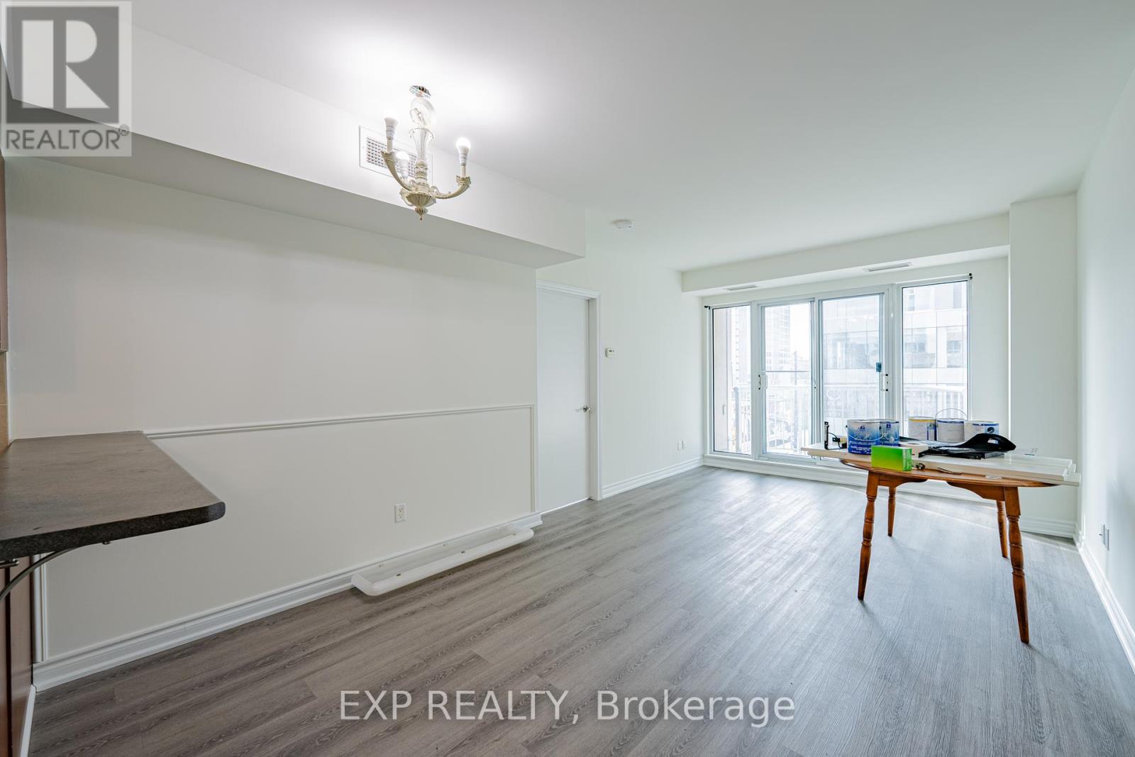 302 - 200 Rideau Street, Ottawa, Ontario  K1N 5Y1 - Photo 20 - X12323049