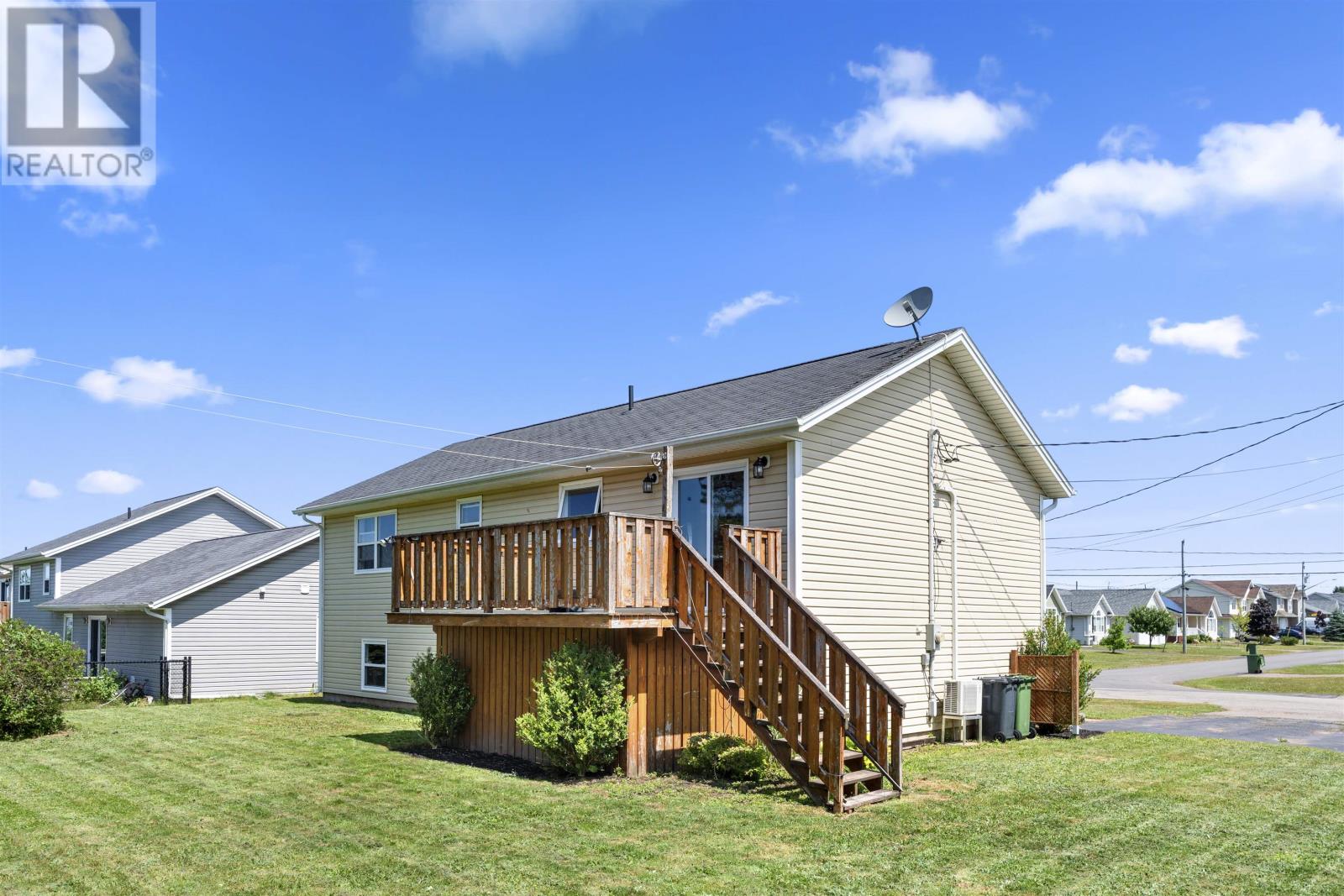 27 Raspberry Avenue, West Royalty, Prince Edward Island  C1E 0B4 - Photo 3 - 202519525