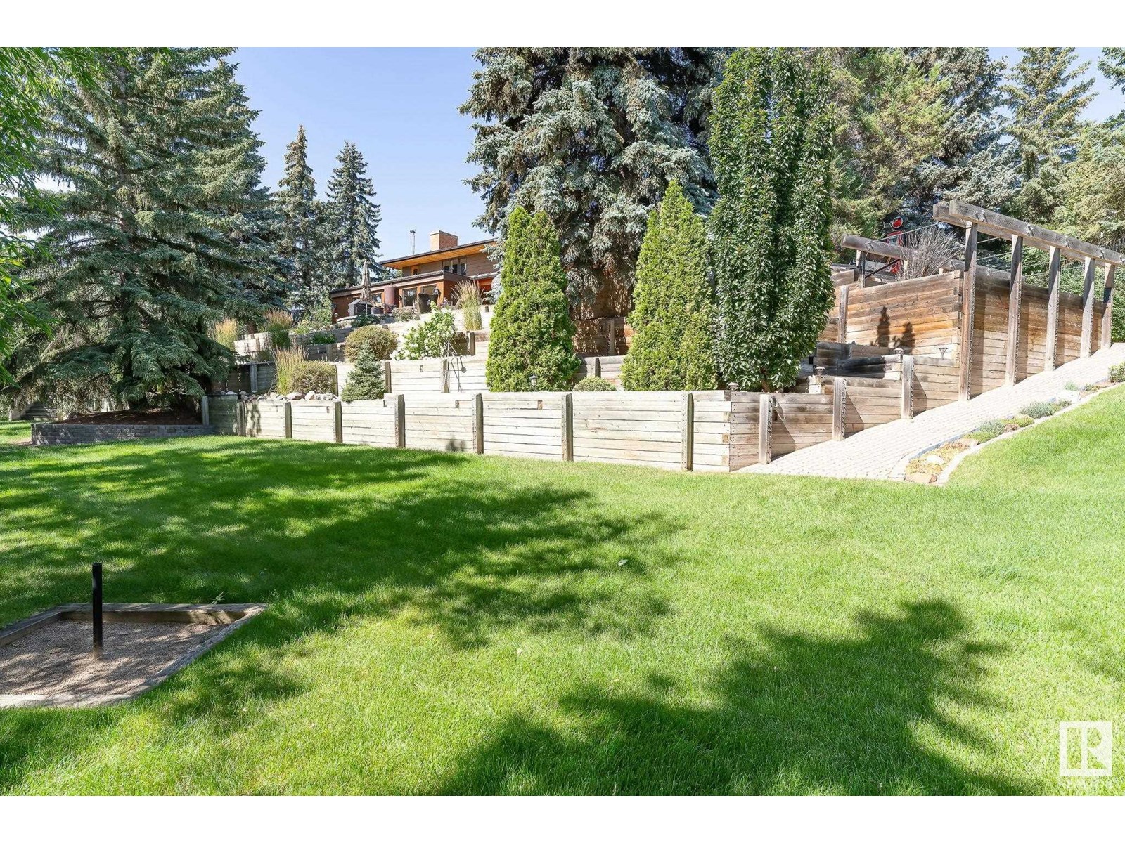 8 Valleyview Pt Nw, Edmonton, Alberta  T5R 5T4 - Photo 18 - E4448472