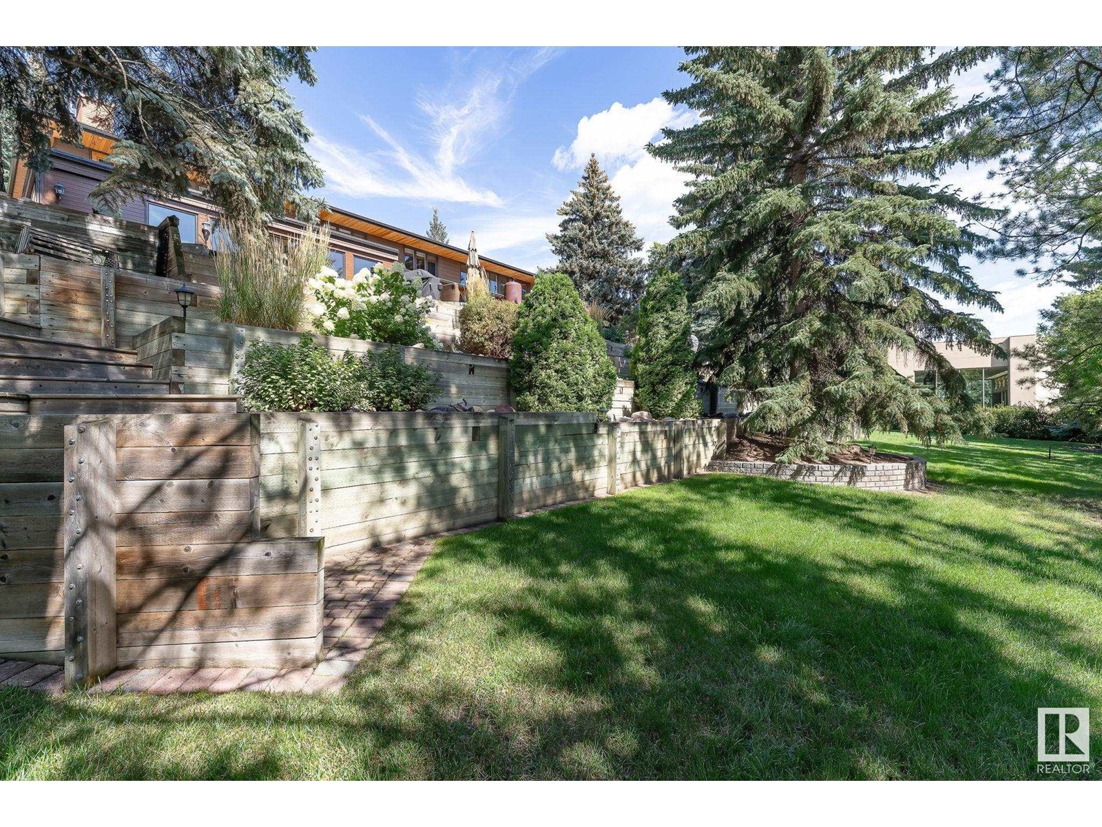 8 Valleyview Pt Nw, Edmonton, Alberta  T5R 5T4 - Photo 15 - E4448472