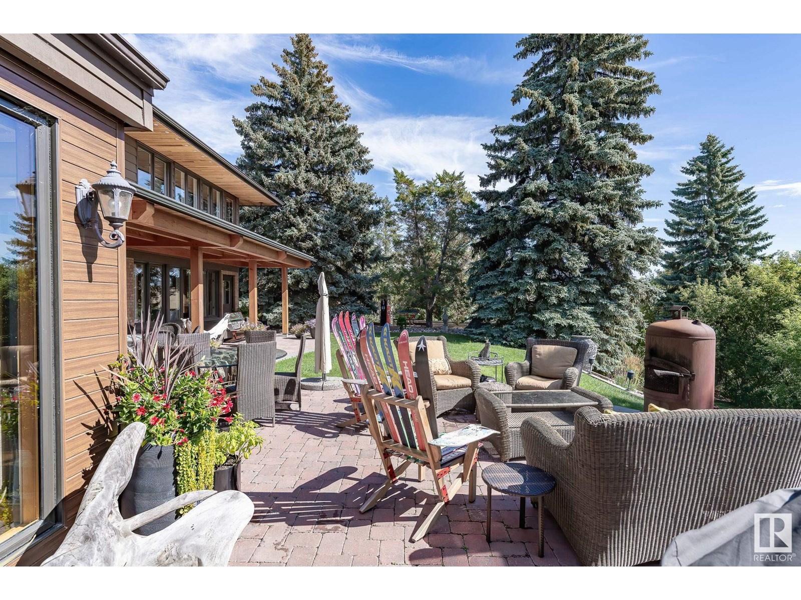 8 Valleyview Pt Nw, Edmonton, Alberta  T5R 5T4 - Photo 7 - E4448472