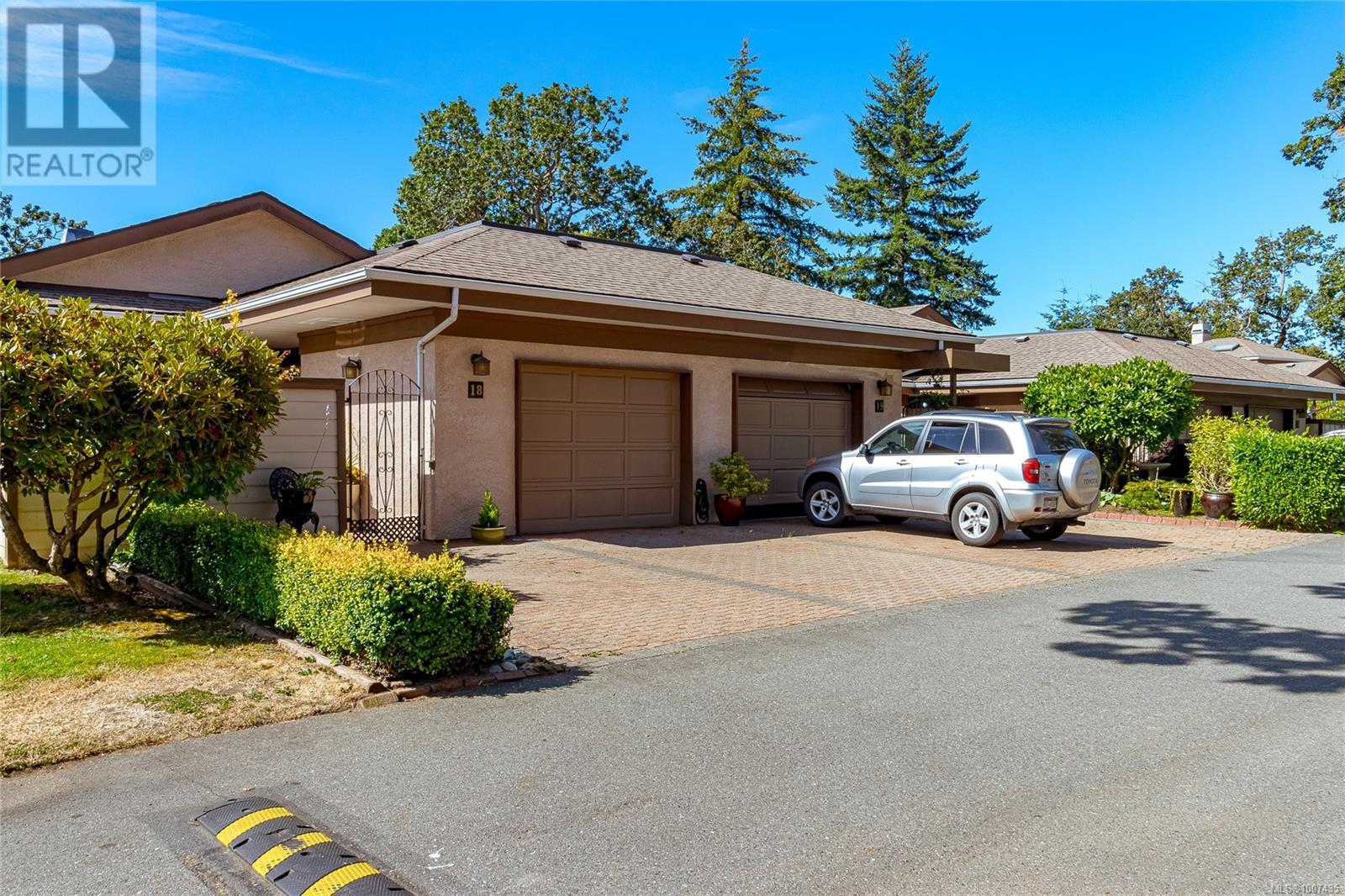 Property at 19 901 Kentwood Lane image 1