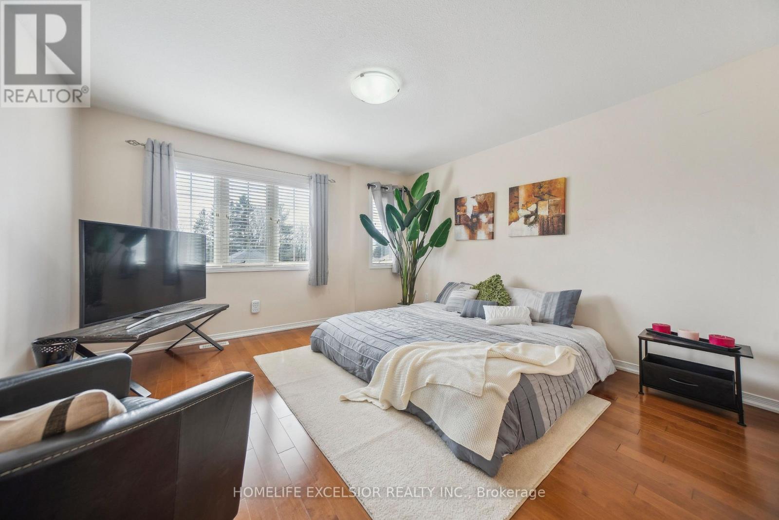6285 Murray Street, Niagara Falls (Dorchester), Ontario  L2G 2K1 - Photo 17 - X12323053