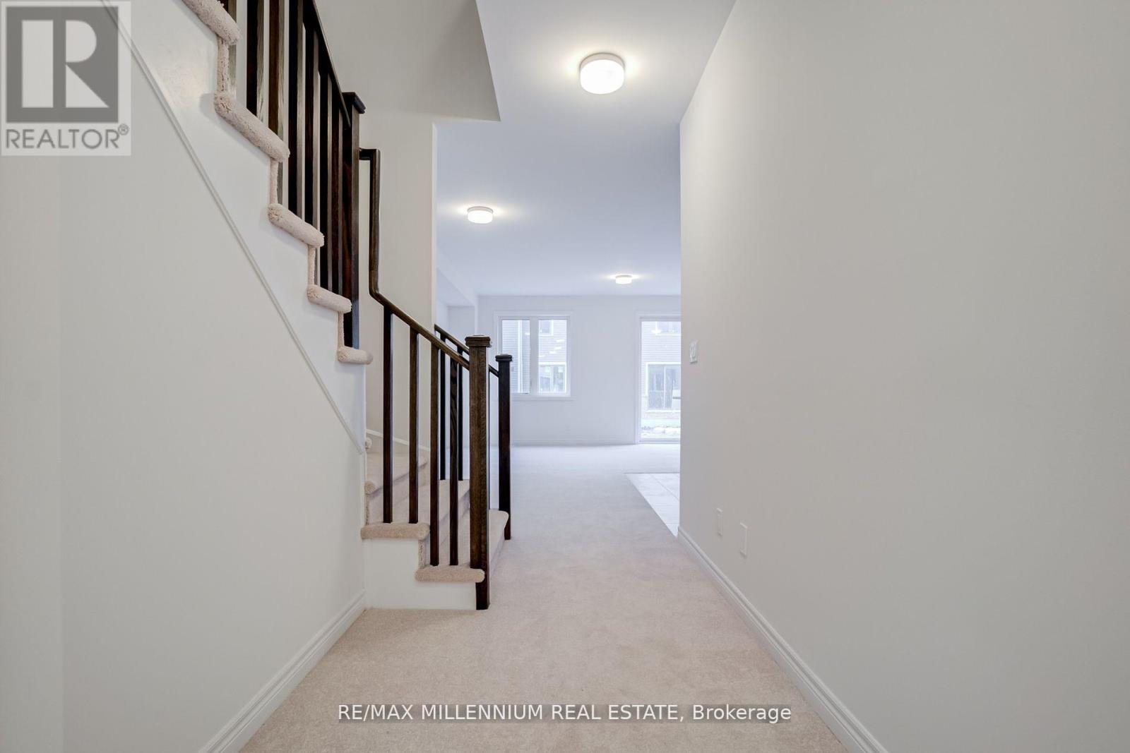 2040 Cameron Lott Crescent, Oshawa, Ontario  L1L 0S1 - Photo 6 - E12323114