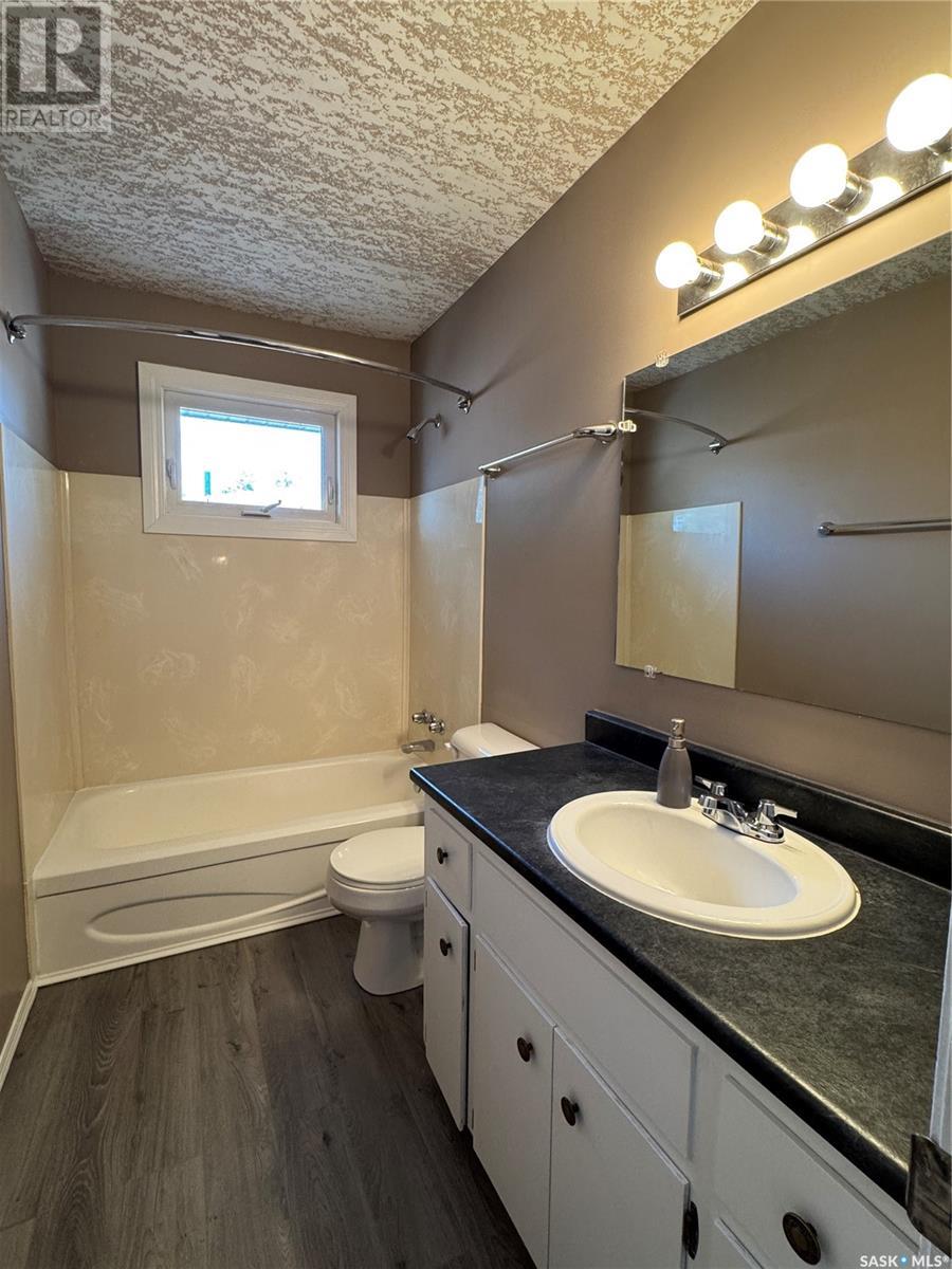 186 Bothwell Crescent, Regina, Saskatchewan  S4R 6E7 - Photo 14 - SK014550
