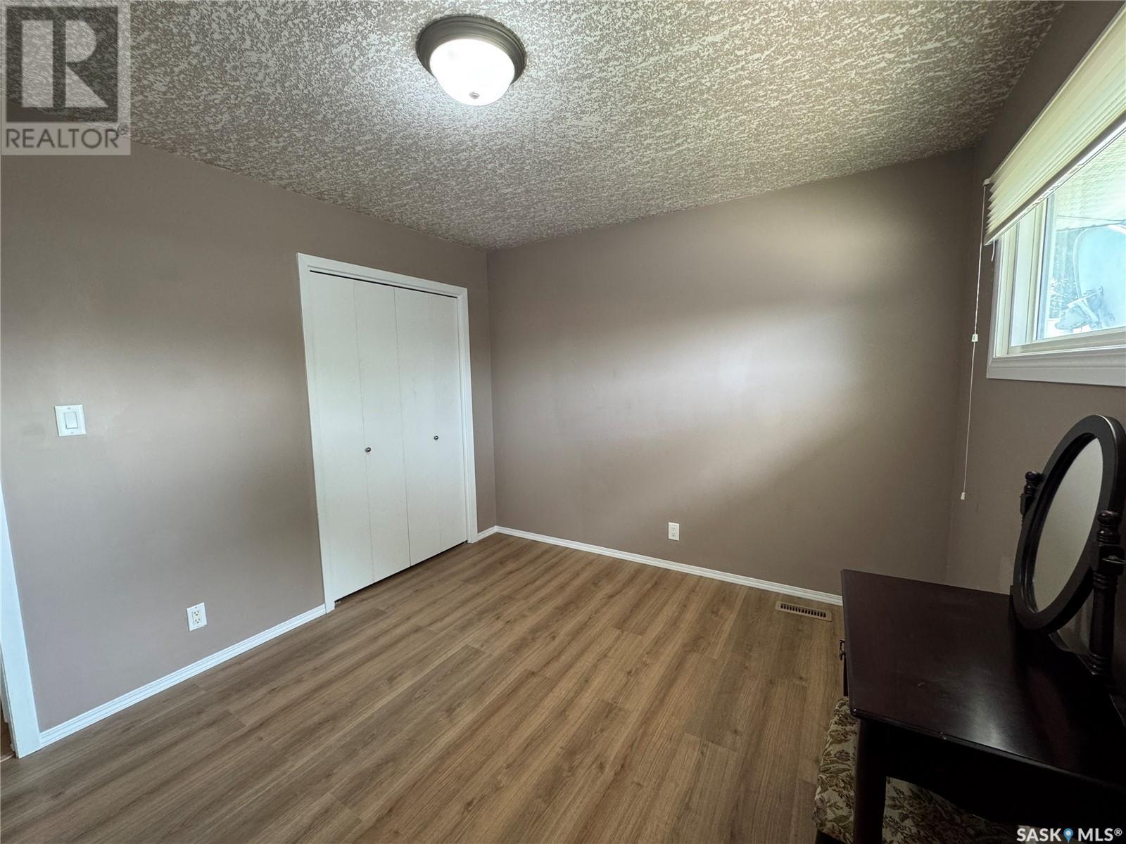 186 Bothwell Crescent, Regina, Saskatchewan  S4R 6E7 - Photo 17 - SK014550