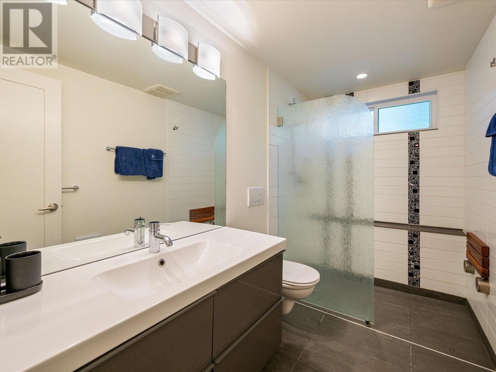 8476 Matterhorn Drive, Whistler, British Columbia  V8E 0G1 - Photo 29 - R3033207