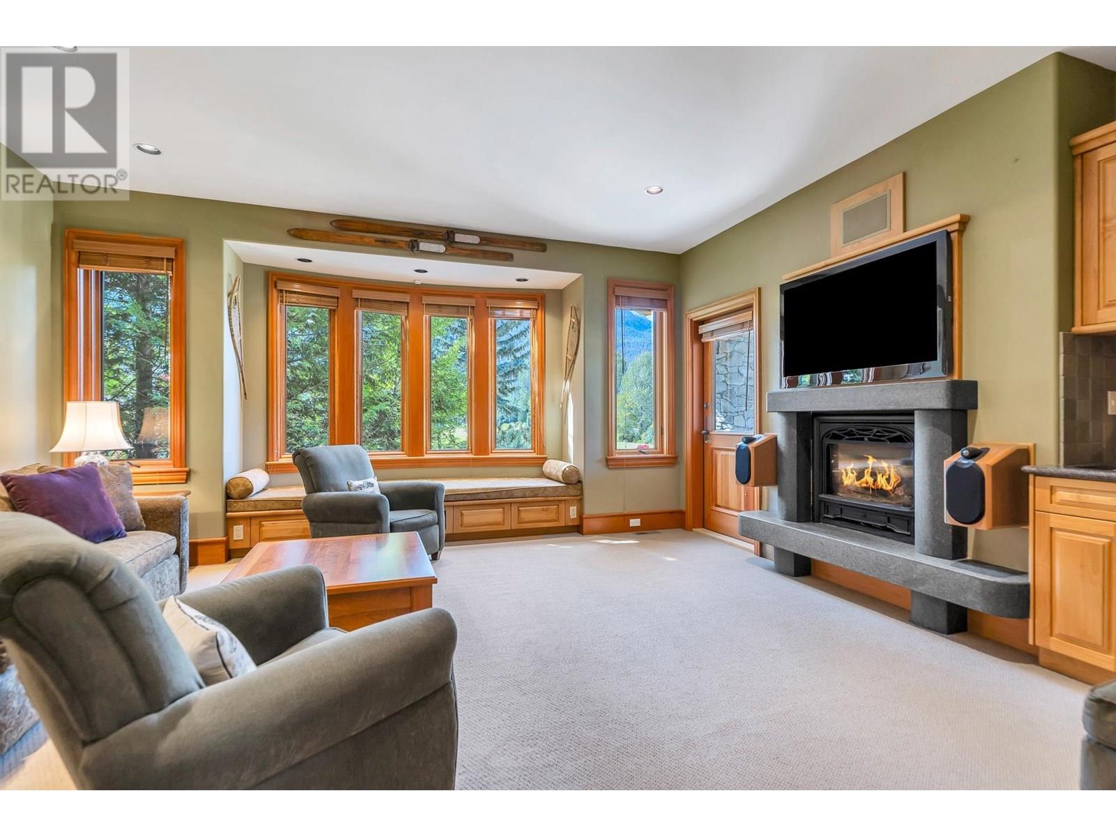 8059 Nicklaus North Boulevard, Whistler, British Columbia  V8E 1J7 - Photo 34 - R3033208