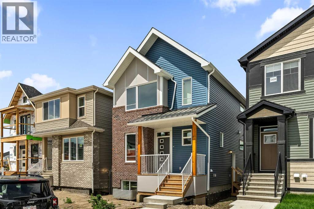 Property at 205 Setonstone Green SE image 1