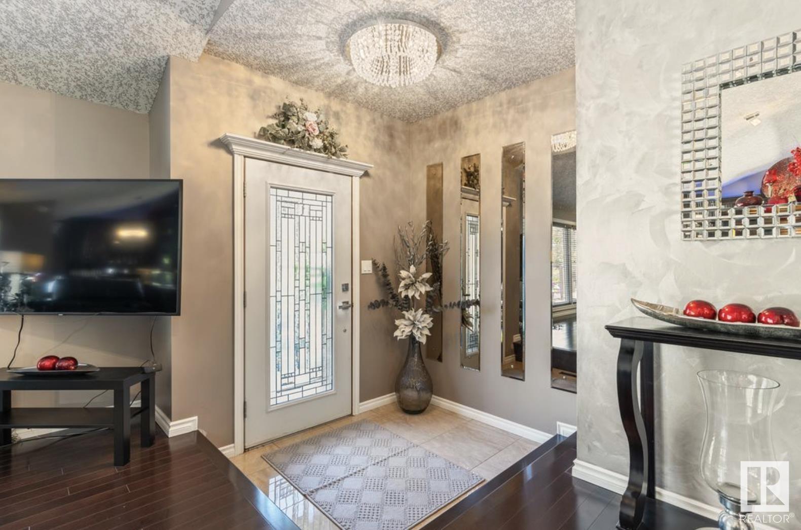 Property at 32 Silverchief Cr image 5